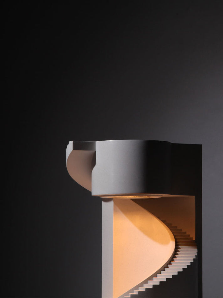 Molten wax lamp